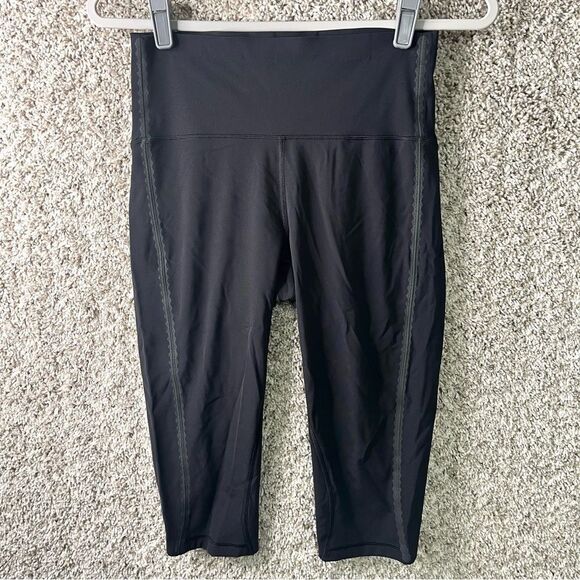 Lululemon Leggings Women’s 6 Black Stop Drop & Squat Cropped - Picture 2 of 7